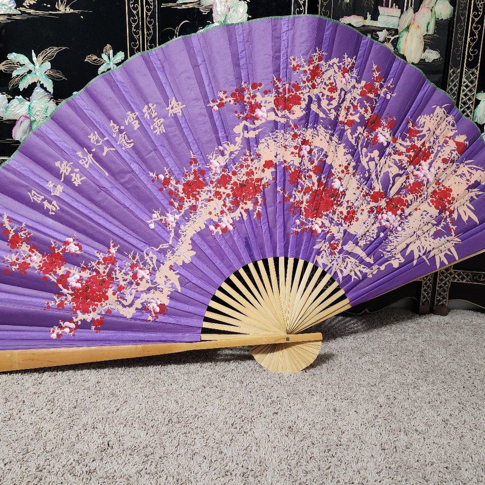 Beautiful Fan with Cherry Blossom Painting